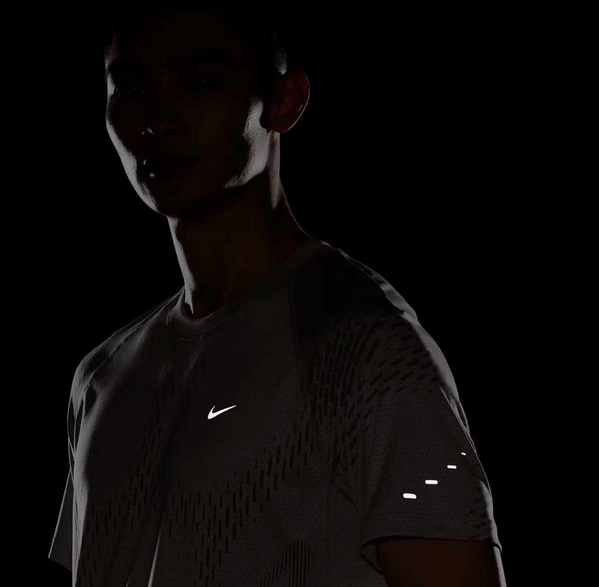 Nike Stride
Men's Dri-FIT ADV Short-Sleeve Running Top