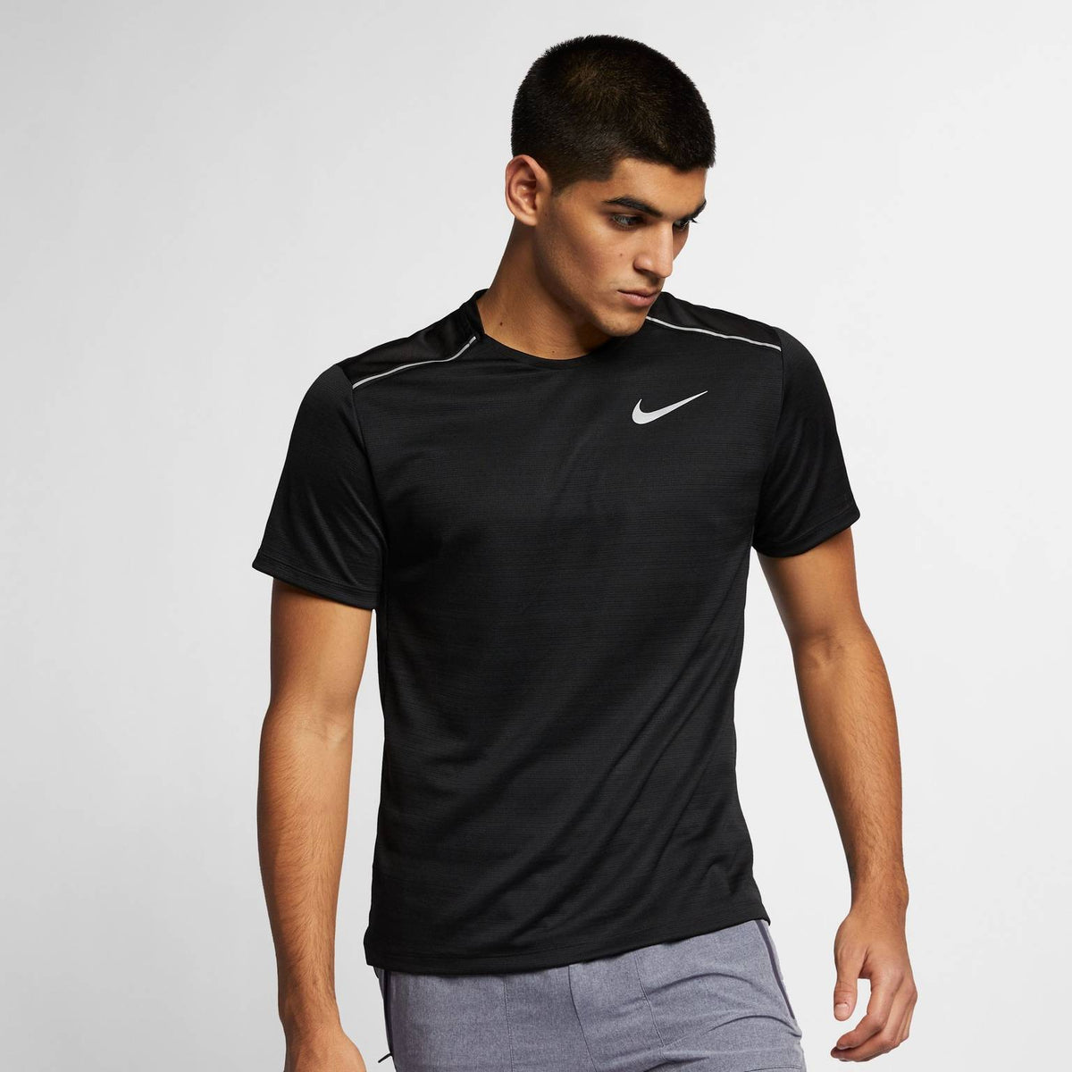 Nike-Athleisure Casual Sports Round Neck Short Sleeve