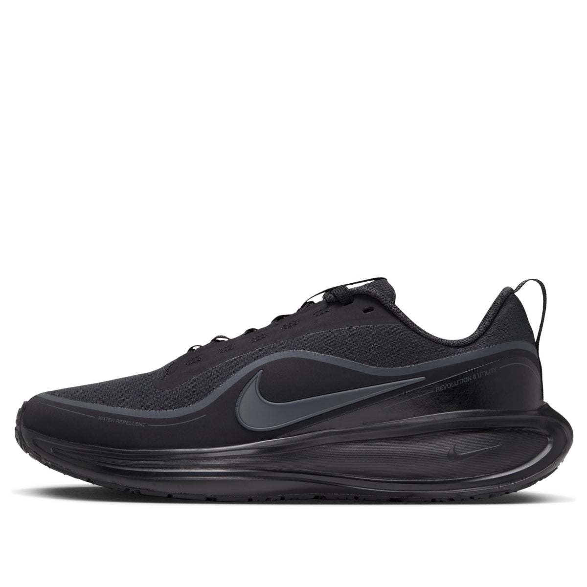 Nike Revolution 8 Utility