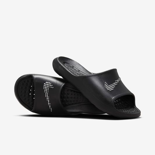 Nike Victori One Black