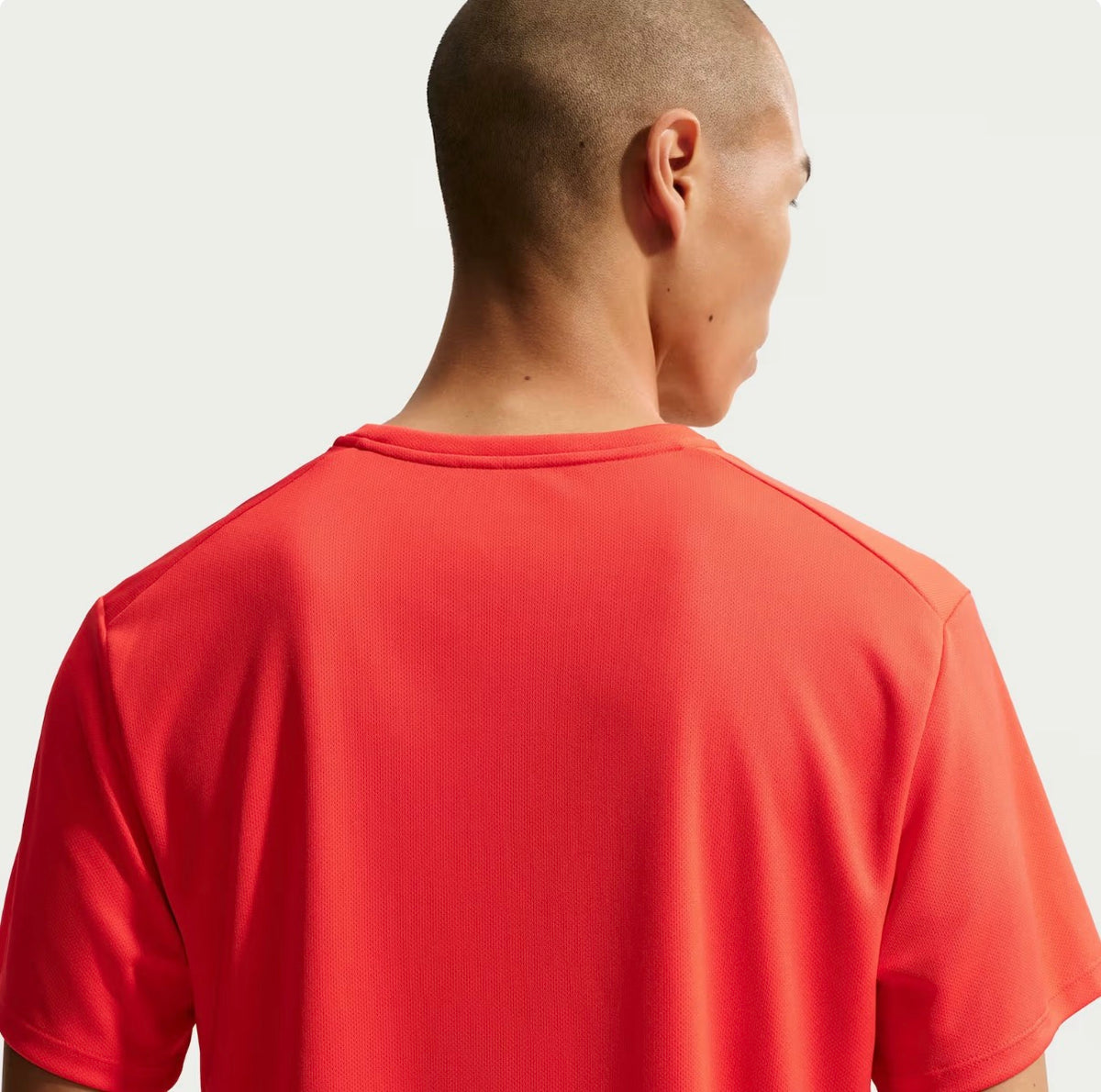 Nike Dri-FIT UV Miler
Men's Short-Sleeve Running Top