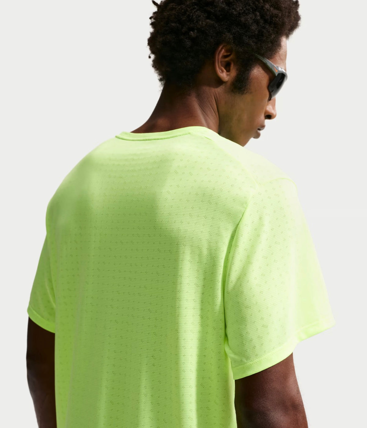 Nike Miler Breathe
Men's Dri-FIT Short-Sleeve Running Top