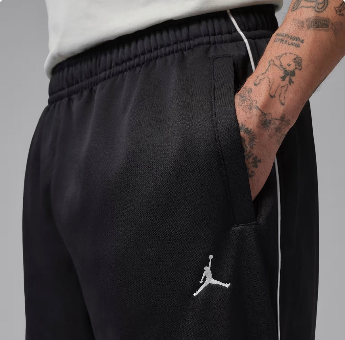 Jordan Brooklyn
Men's Straight Bottoms