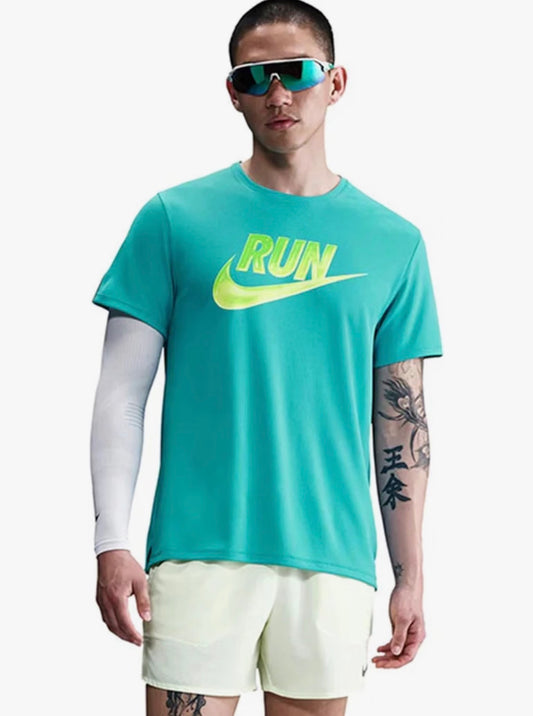 Nike Men's Miler Run Energy