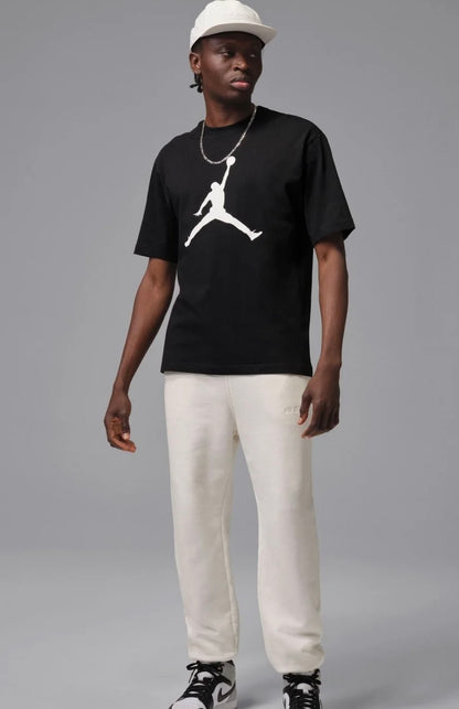 Jordan
Nike Jordan Men's T-Shirt