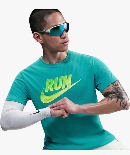 Nike Men's Miler Run Energy