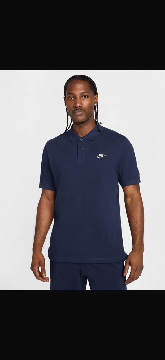 Nike Club
Men's Short-Sleeve Polo