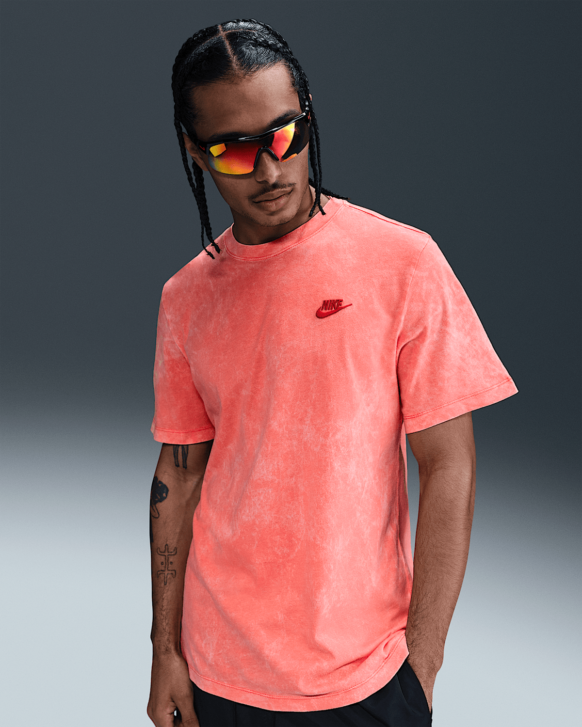 Nike Sportswear Club Washed T-Shirt Orange