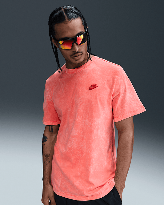 Nike Sportswear Club Washed T-Shirt Orange