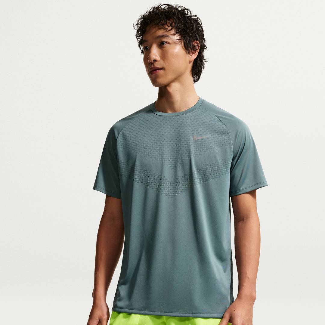 Nike Stride Men's Dri-FIT ADV Short-Sleeve Running T-shirt Mineral Slate