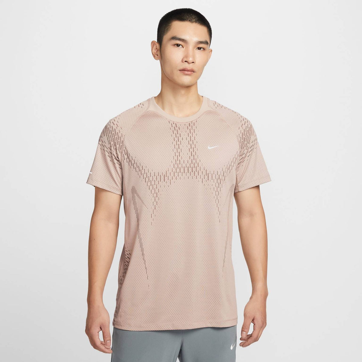 Nike Stride Men's Dri-FIT ADV Short-Sleeve Running T-shirt