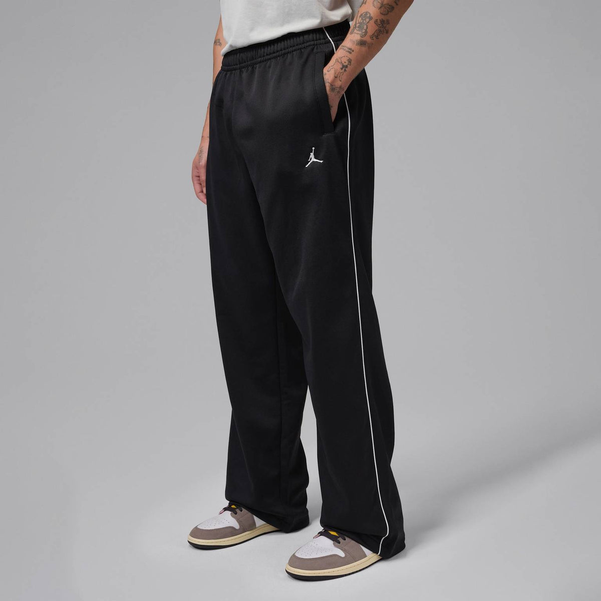 Nike Jordan Brooklyn Men's Tricot Tracksuit Bottoms