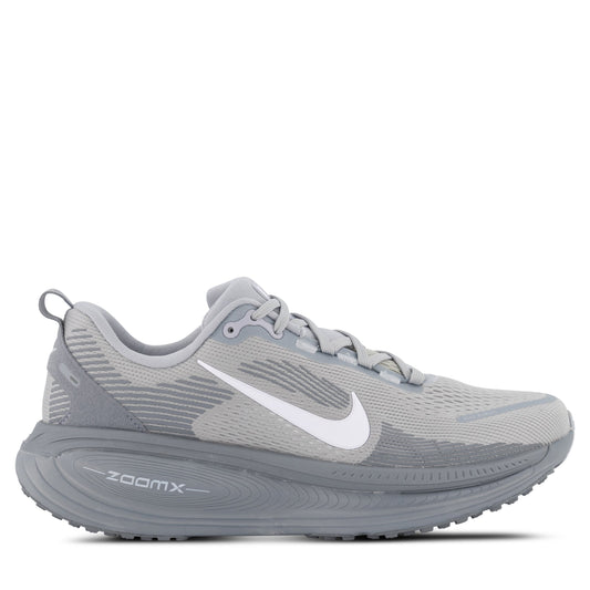 Nike Vomero 18